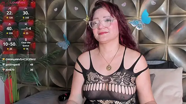 Gaia_rougee captura de la sala en vivo en Stripchat