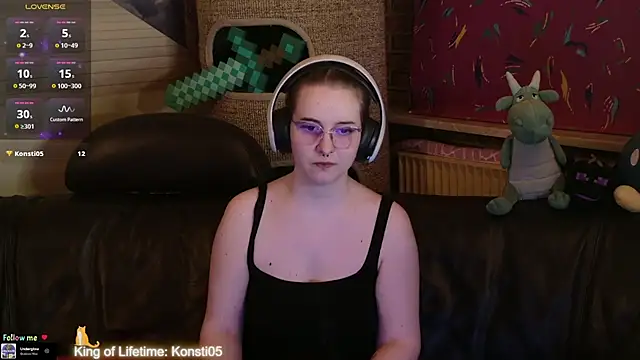 GamerGirl_Eve momentopname van live room op Stripchat