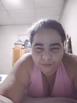 Golositadeamor captura de la sala en vivo en Stripchat