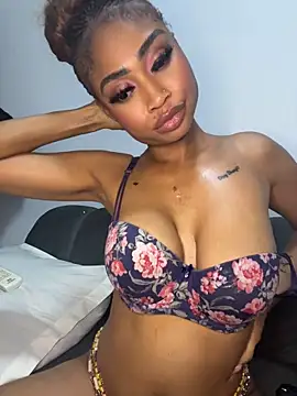 Gwenjio captura de la sala en vivo en Stripchat