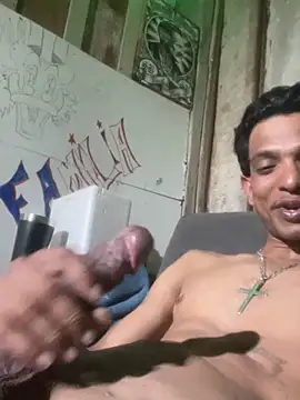 Gzinho69ik captura de la sala en vivo en Stripchat