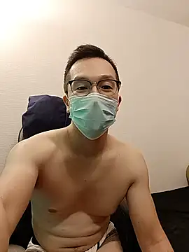 HANNIBAL1228 live room snapshot on Stripchat