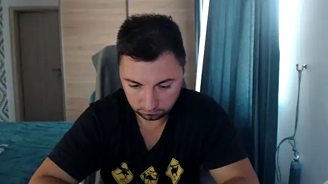 HankMalone captura da sala ao vivo na Stripchat