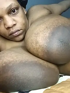 HappygalTheQueen Momentaufnahme des Live-Raums auf Stripchat