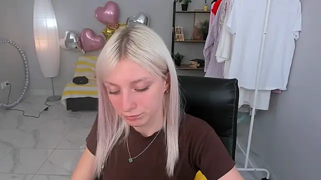 HarleeMcIntosh Momentaufnahme des Live-Raums auf Stripchat