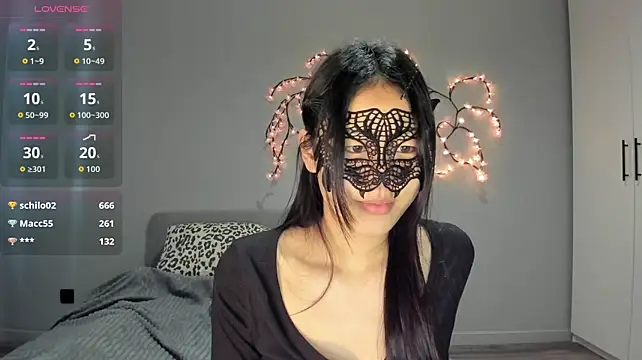 HelenBlazeTrt captura da sala ao vivo na Stripchat