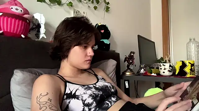 HeyFriren captura de la sala en vivo en Stripchat