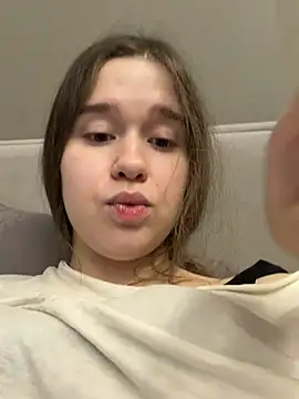 HornyGirlH Momentaufnahme des Live-Raums auf Stripchat