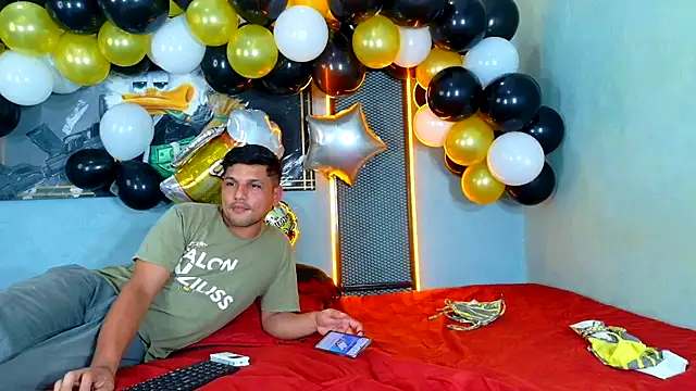 Hornyshow11 Momentaufnahme des Live-Raums auf Stripchat