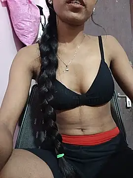 Hot_jeery10 live room snapshot on Stripchat