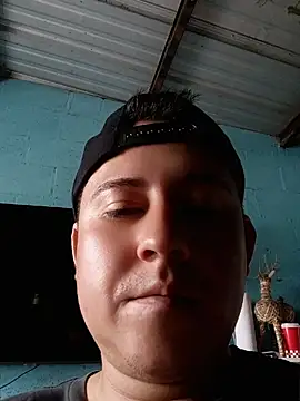 IRVIN_503 momentopname van live room op Stripchat