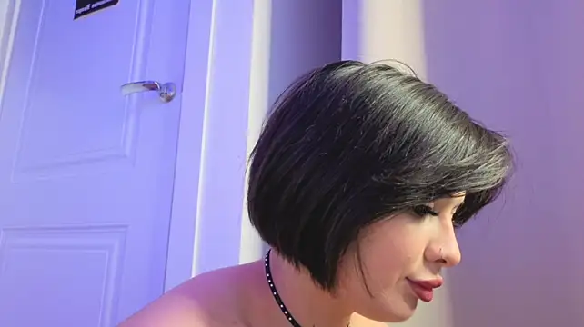 IamLuna2006 Momentaufnahme des Live-Raums auf Stripchat