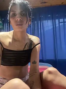 ImCrazzy captura de la sala en vivo en Stripchat