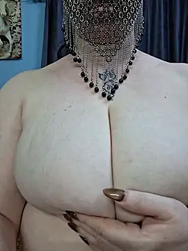 Indian_Coupl3 momentopname van live room op Stripchat