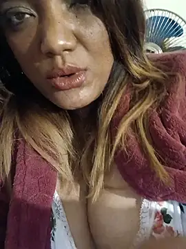 Indianpleasure300 Momentaufnahme des Live-Raums auf Stripchat