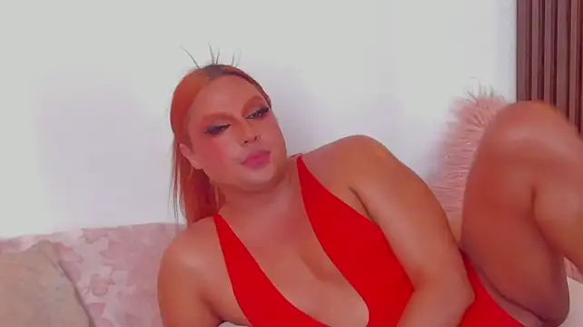 IrinaaVega captura da sala ao vivo na Stripchat