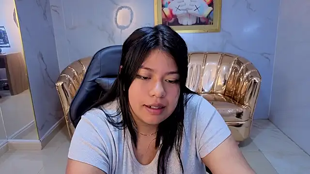 Isaa_s captura de la sala en vivo en Stripchat