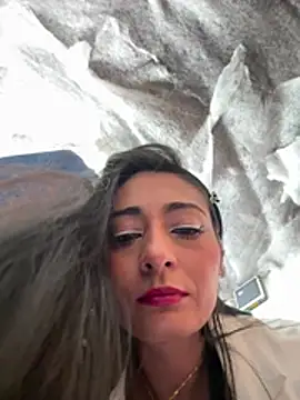 IsabellaMariet Momentaufnahme des Live-Raums auf Stripchat