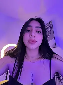 IsabellaNoir_ Momentaufnahme des Live-Raums auf Stripchat