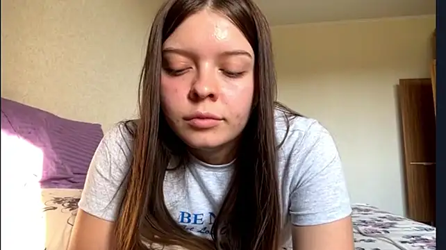 IvyWild captura de la sala en vivo en Stripchat