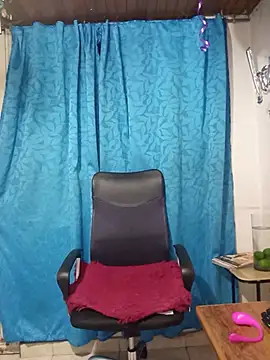 Ivyrose_rose momentopname van live room op Stripchat