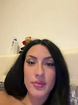 IzaXim Momentaufnahme des Live-Raums auf Stripchat