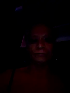 JaclynFemm captura de la sala en vivo en Stripchat