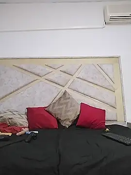 Jade_Roxx momentopname van live room op Stripchat