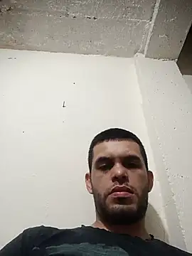 James21990 captura de la sala en vivo en Stripchat