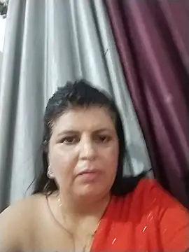 Jann_Riya333 Momentaufnahme des Live-Raums auf Stripchat