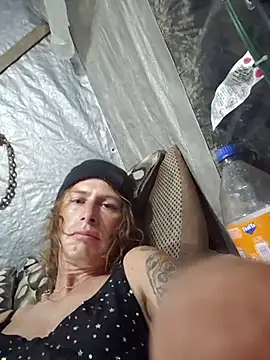 Jerkinmekerkin live room snapshot on Stripchat