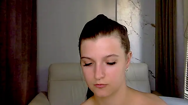 Jessi_lady_ live room snapshot on Stripchat