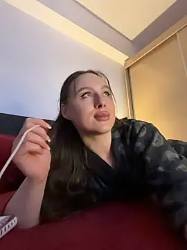 JoleneJade live room snapshot on Stripchat