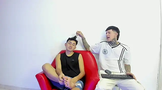 Junior_manuel26_ Momentaufnahme des Live-Raums auf Stripchat