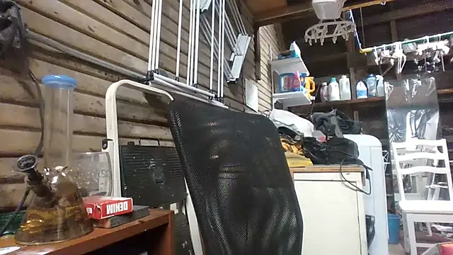 KINGSPARKY79 captura da sala ao vivo na Stripchat