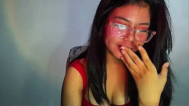 KaiVeloura Momentaufnahme des Live-Raums auf Stripchat