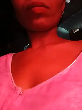 Kajal-Mehra captura de la sala en vivo en Stripchat