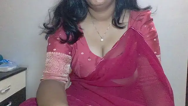Kannada-Anu-Anu2002 live room snapshot on Stripchat