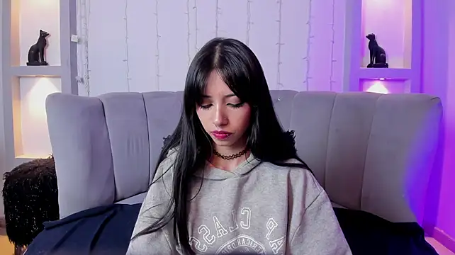 Kari_Evans Momentaufnahme des Live-Raums auf Stripchat