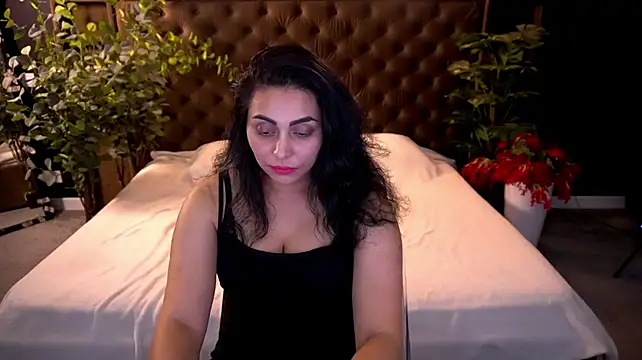 KarinaHaYess captura de la sala en vivo en Stripchat