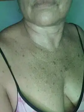 Kasandra_Ho Momentaufnahme des Live-Raums auf Stripchat