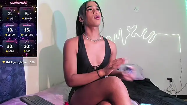 Kathaa_Crawford_ captura de la sala en vivo en Stripchat