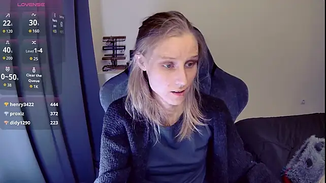 KatiKate Momentaufnahme des Live-Raums auf Stripchat