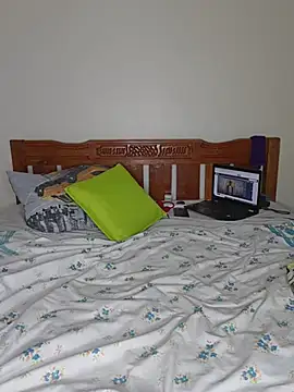 Katrina_plussize live room snapshot on Stripchat
