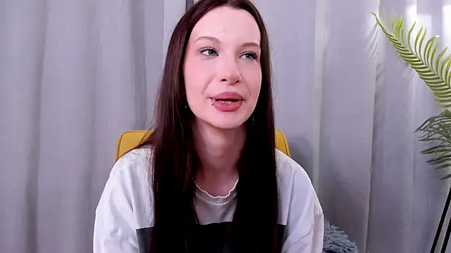 KatyMargel captura de la sala en vivo en Stripchat