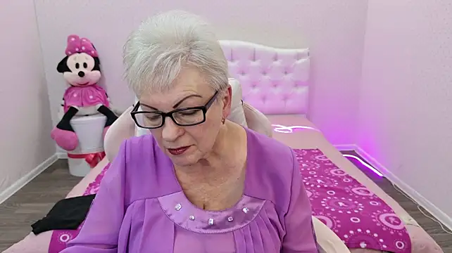 KayleSmoll captura da sala ao vivo na Stripchat