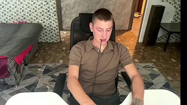 Keksik_ Momentaufnahme des Live-Raums auf Stripchat
