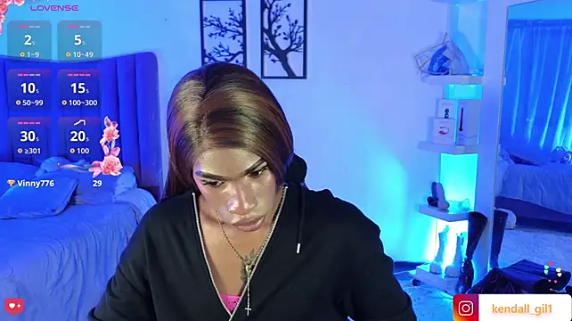 Kendall_Gil Momentaufnahme des Live-Raums auf Stripchat