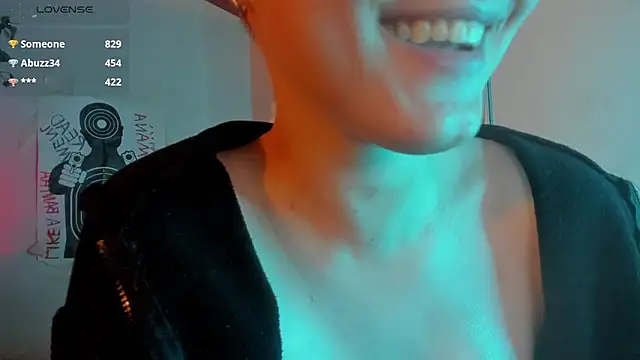 Kilo-09 Momentaufnahme des Live-Raums auf Stripchat