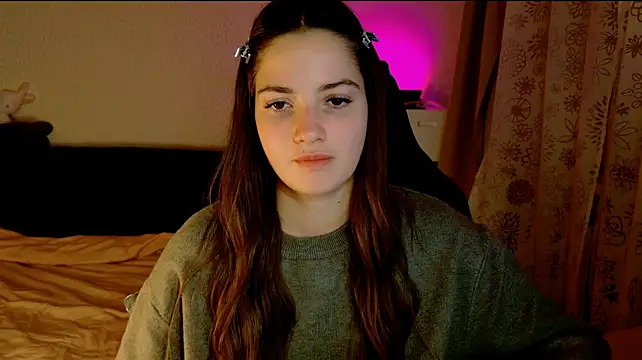 KiraVair Momentaufnahme des Live-Raums auf Stripchat
